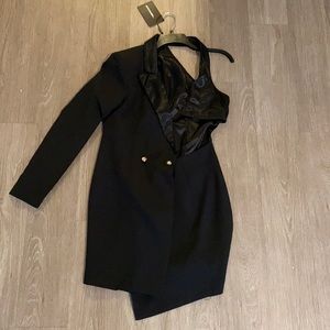 Prettylittlething blazer dress